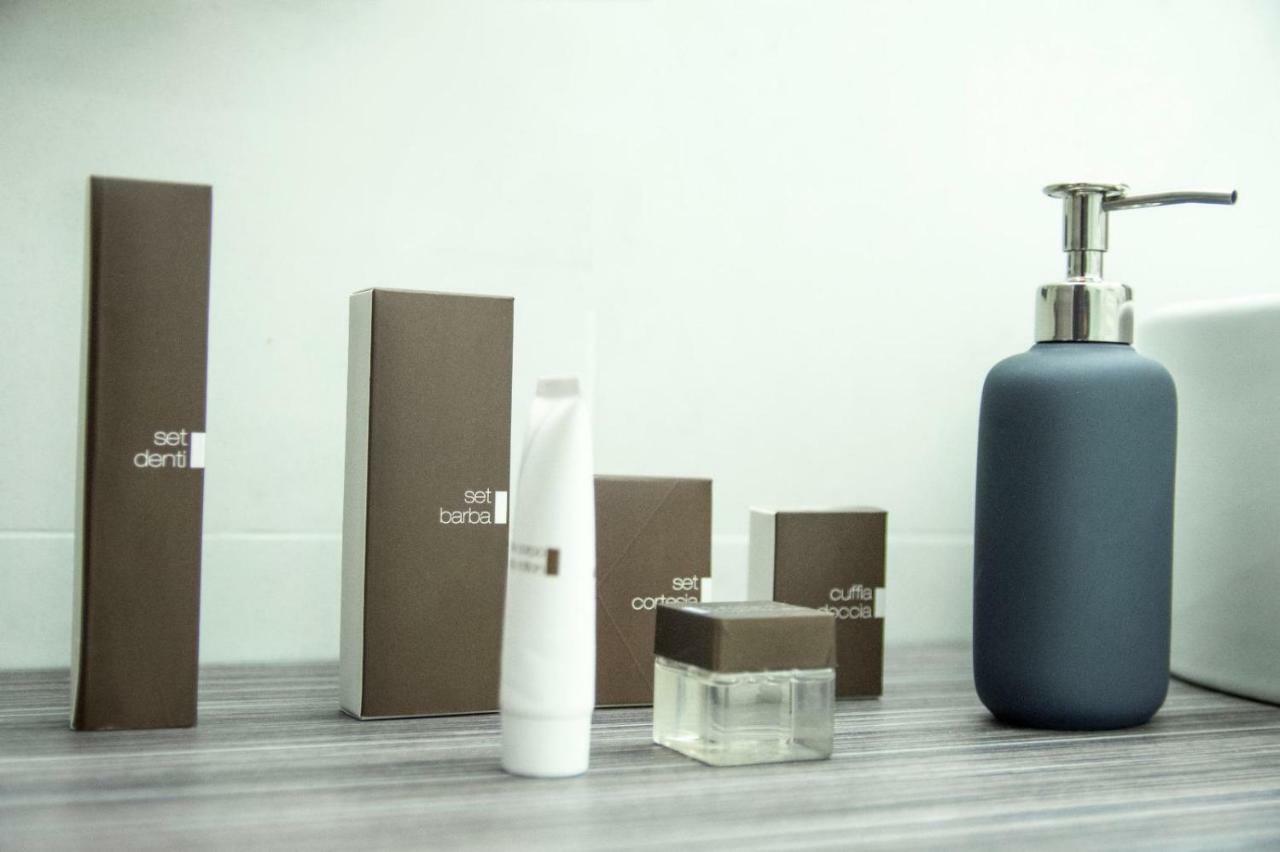 Umberto I° Suite & Spa Napoli Ngoại thất bức ảnh