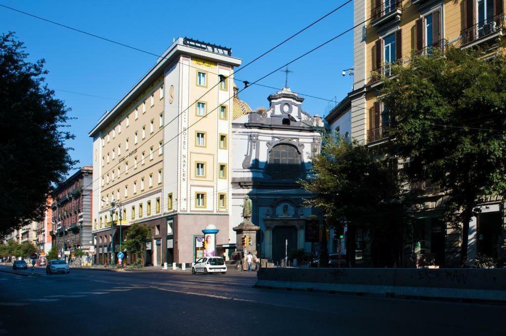 Umberto I° Suite & Spa Napoli Ngoại thất bức ảnh